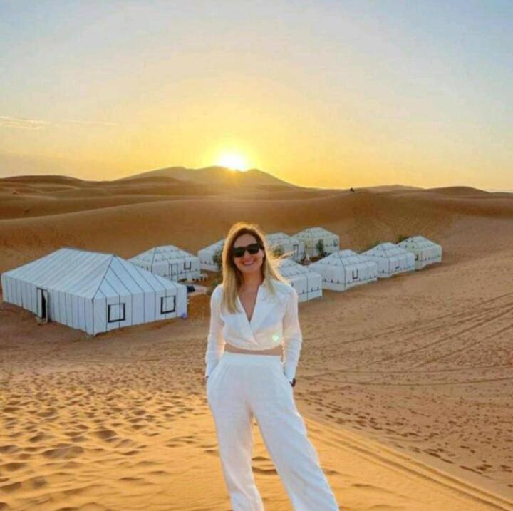 Merzouga Nice Luxury Camp Exterior foto